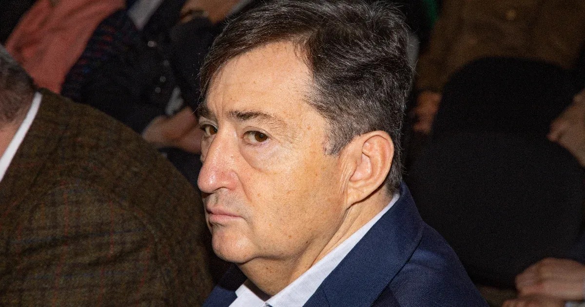 Financial Times: 13 NER-oligarcha 28 milliárd eurót nyert közbeszerzésekből